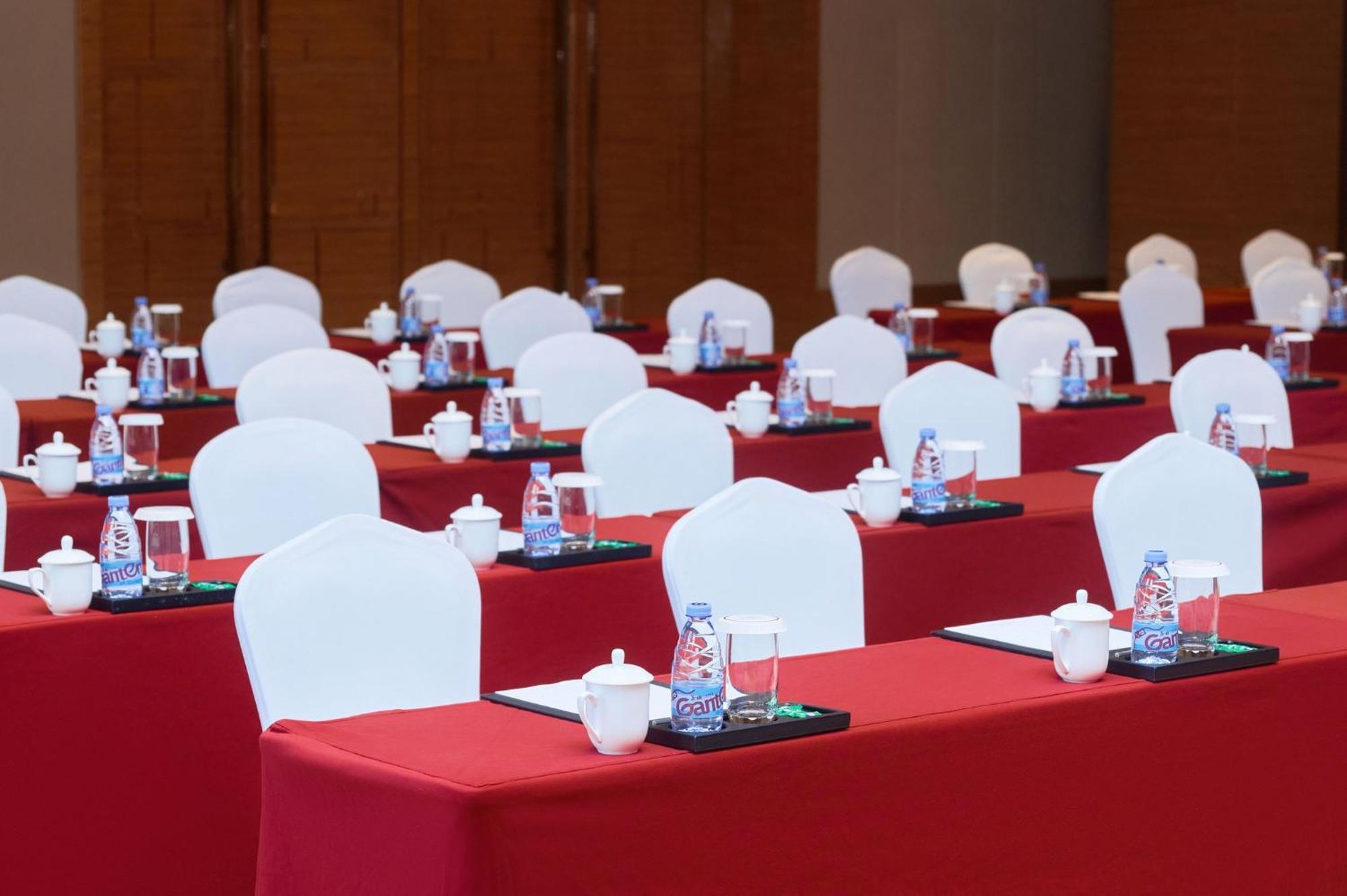 Hotel Crowne Plaza Chengdu Panda Garden By Ihg Exterior foto